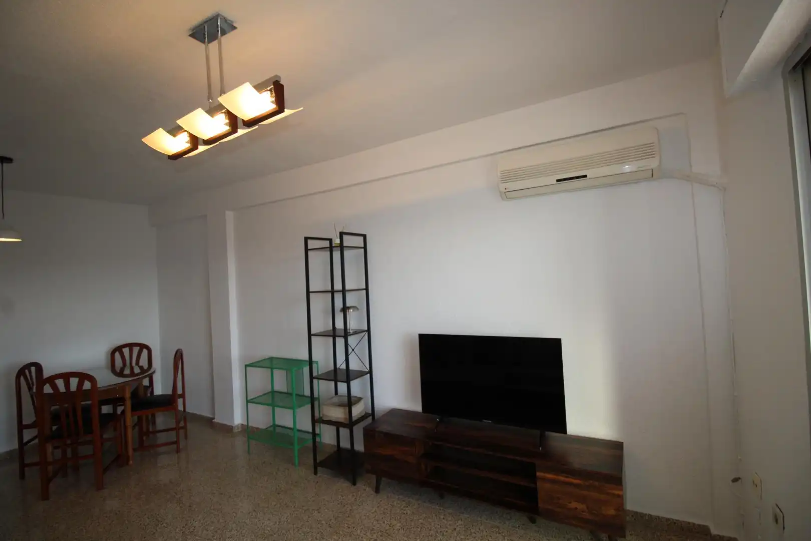 Flat for rent in Calle Palencia, , 11, Barrio de Zaidín
