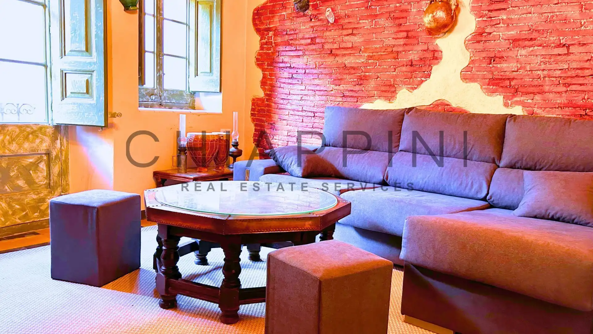 Sala d'estar de Casa adosada en venda en Palafrugell amb Terrassa i Moblat