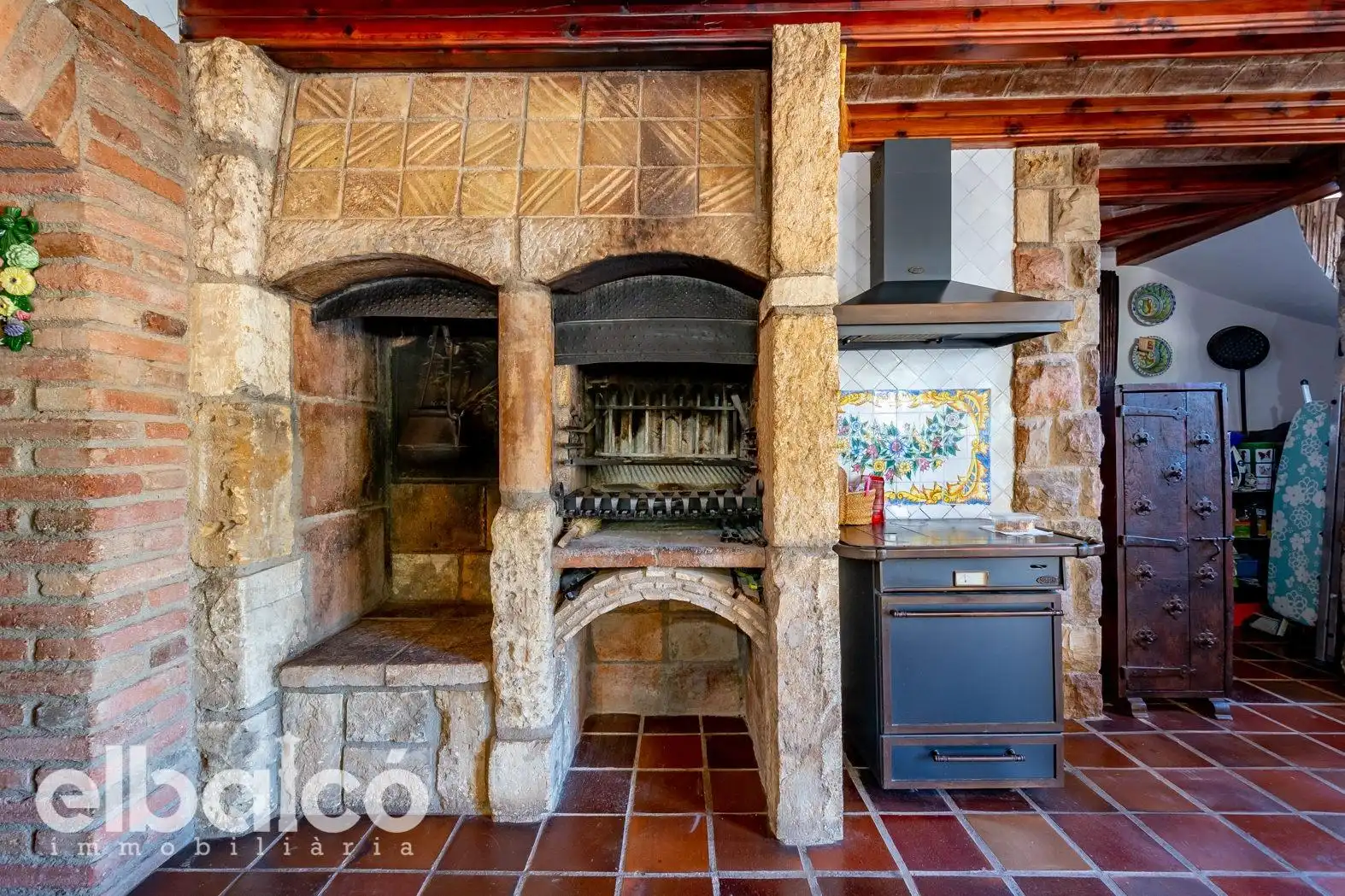 Cocina de Casa o chalet en venta en El Milà con Aire acondicionado, Jardín privado y Terraza