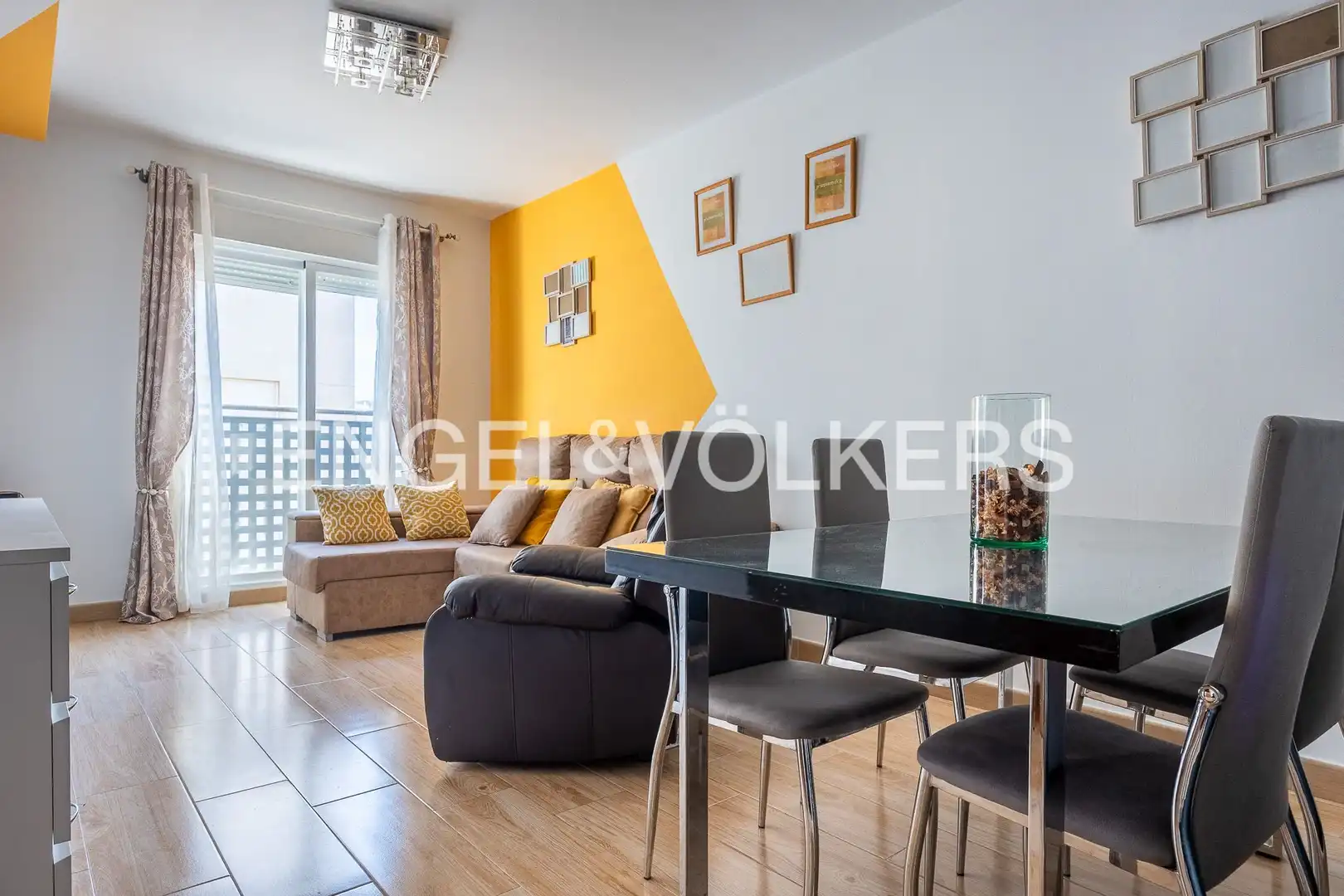 Terraza de Piso en venta en Sevilla con Aire acondicionado, Calefacción y Trastero