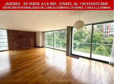 Flat with pool for sale in Les Corts
