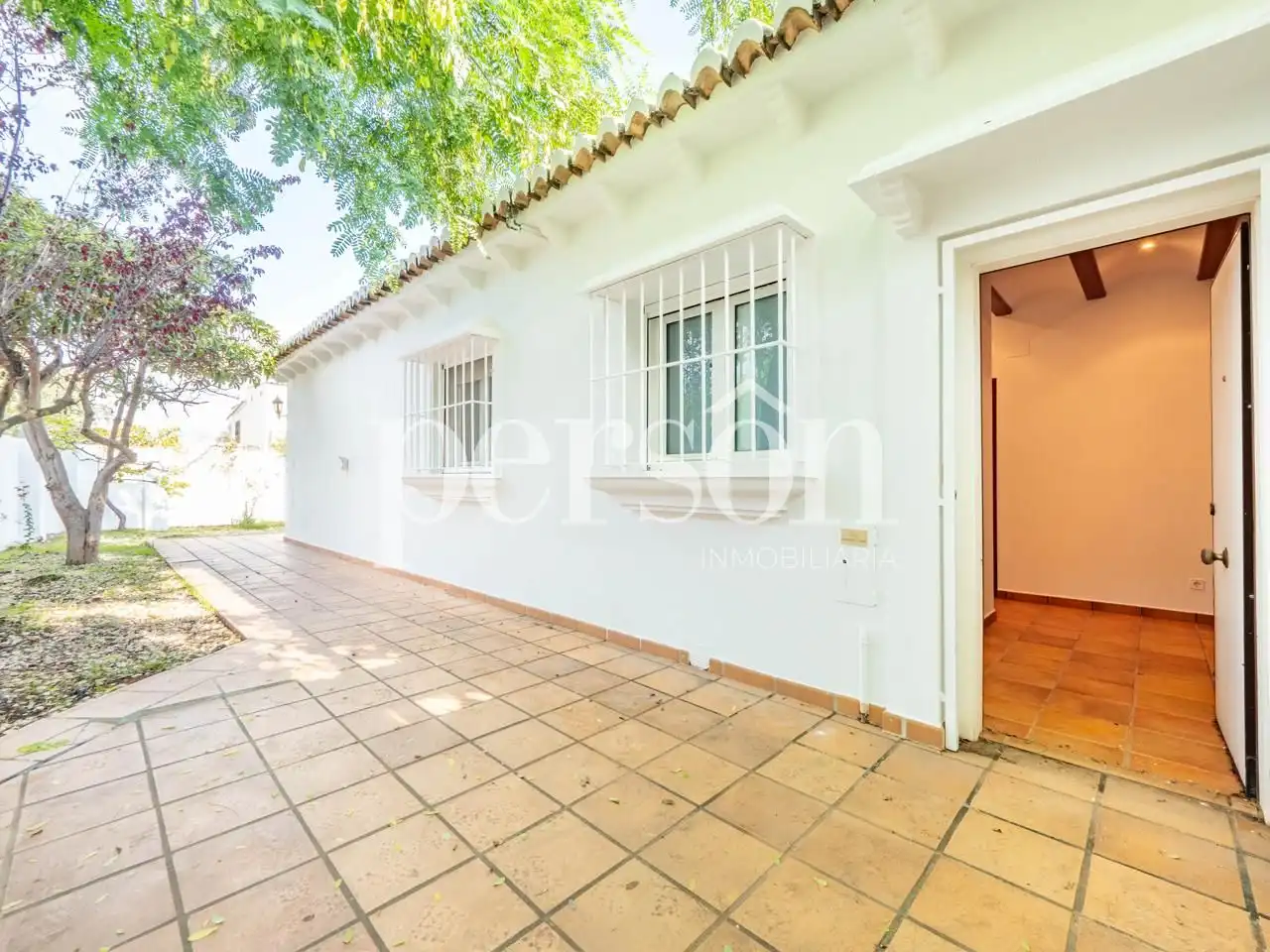 Vista exterior de Finca rústica en venda en Bétera amb Aire condicionat, Calefacció i Jardí privat