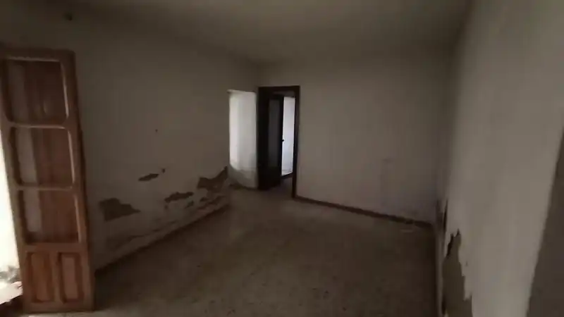 Casa adosada en venda en Ibros amb Terrassa i Traster
