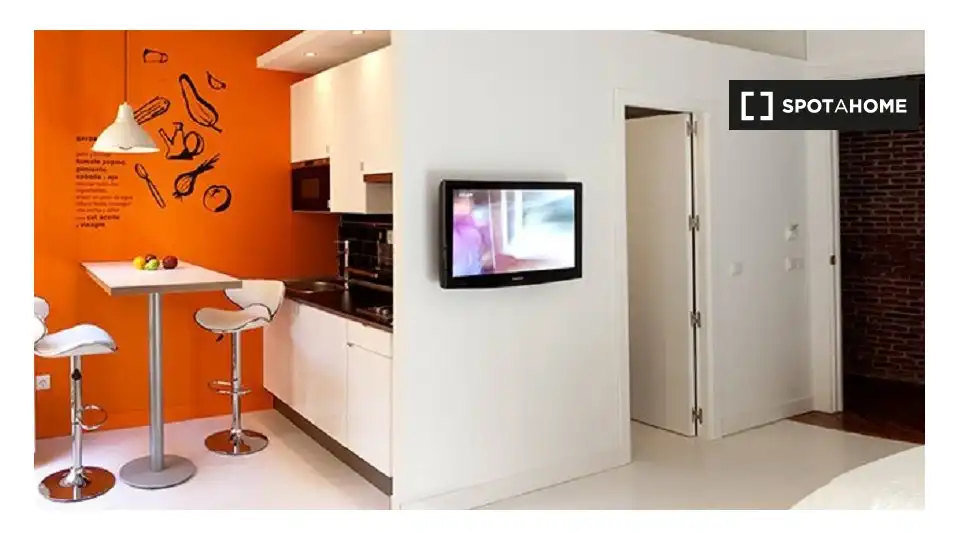 Küche von Wohnung zur Miete in Madrid mit Klimaanlage, Heizung und Möbliert