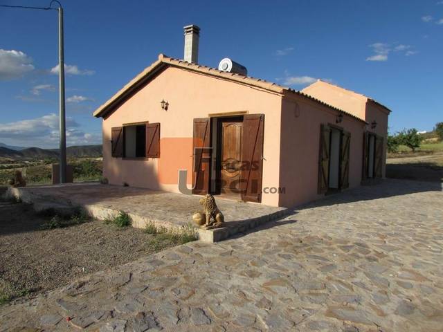 Casa-chalet en Venta en Aguaderas