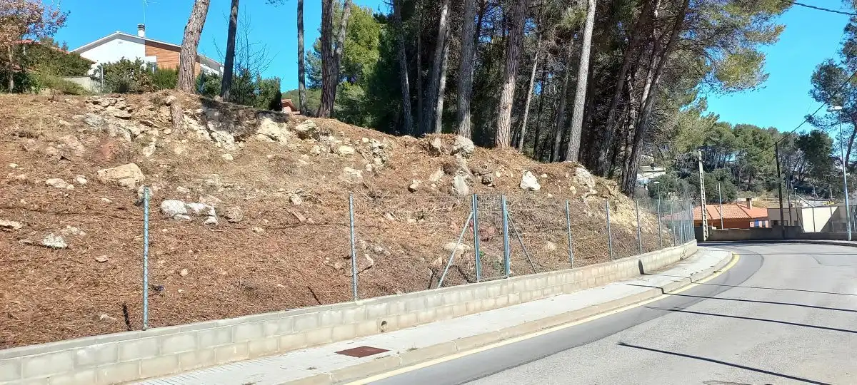 Wohnbaugrundstück zum Verkauf in Corbera de Llobregat, imagen 3