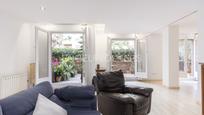 Sala d'estar de Apartament en venda en  Barcelona Capital amb Aire condicionat i Terrassa