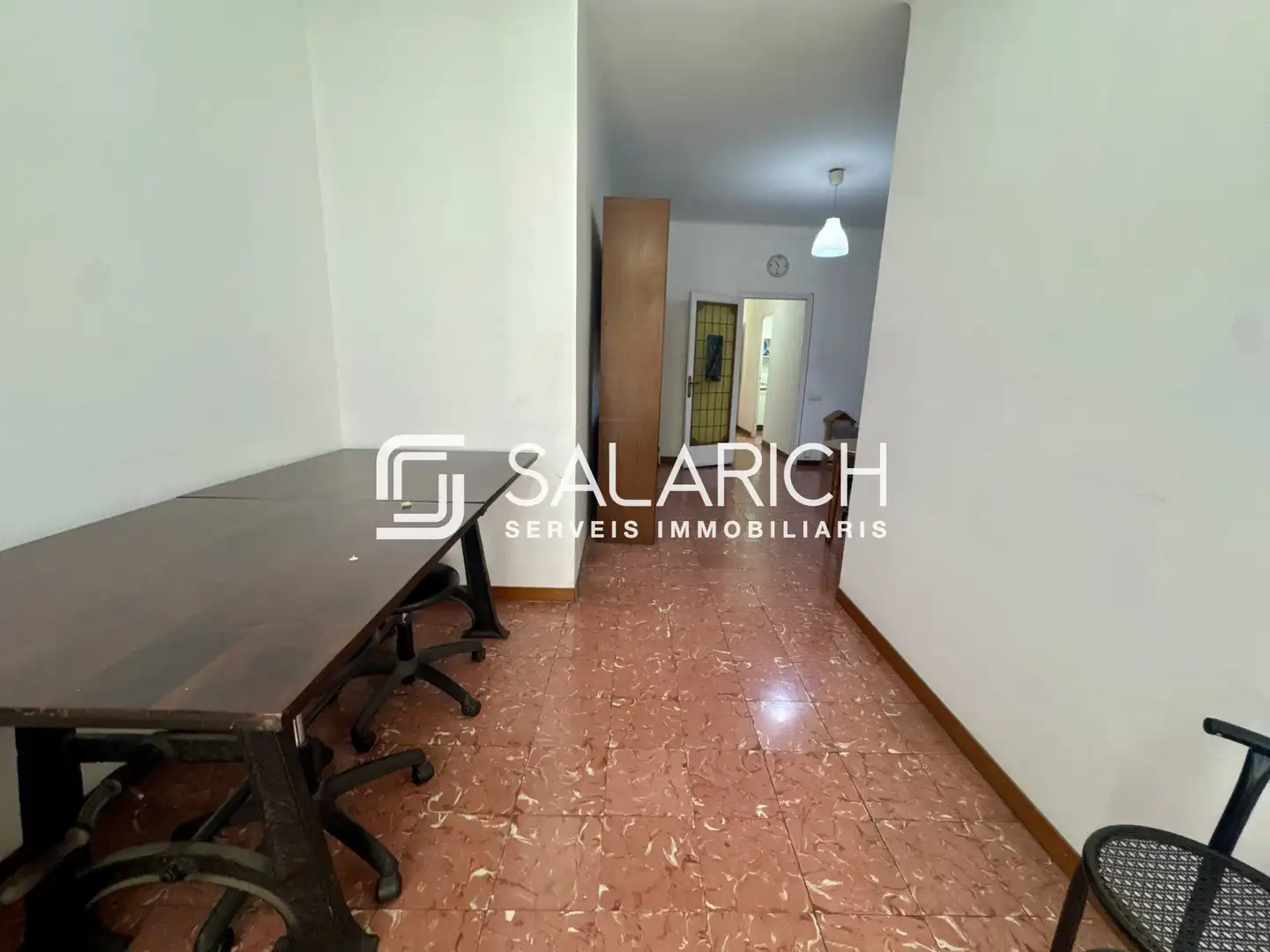 Flat for sale in Barcelona  with Air Conditioner and Balcony