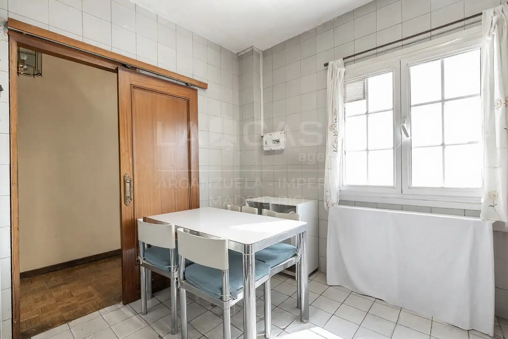 Cocina de Ático en venta en Madrid con Aire acondicionado, Calefacción y Terraza