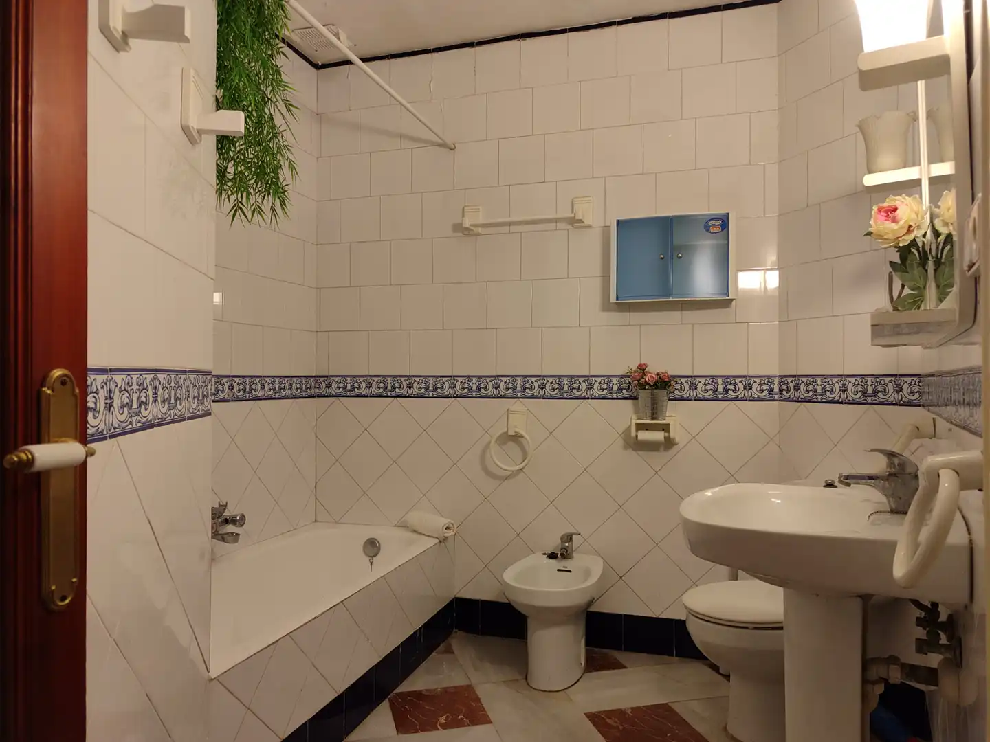 Bathroom of Houses for sale in Aspe  with Air Conditioner, Heating and Private garden
