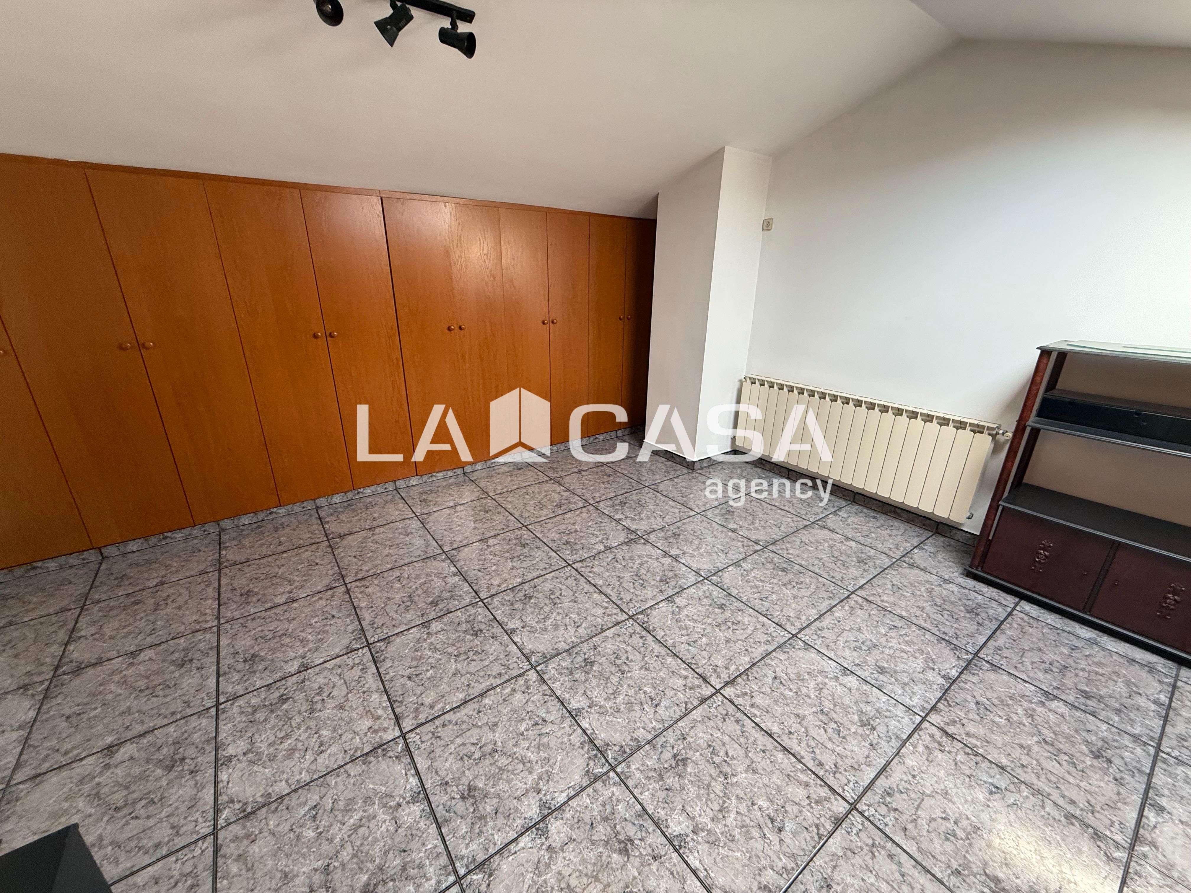 Single-family semi-detached for sale in Granollers  with Terrace, Storage room and Balcony
