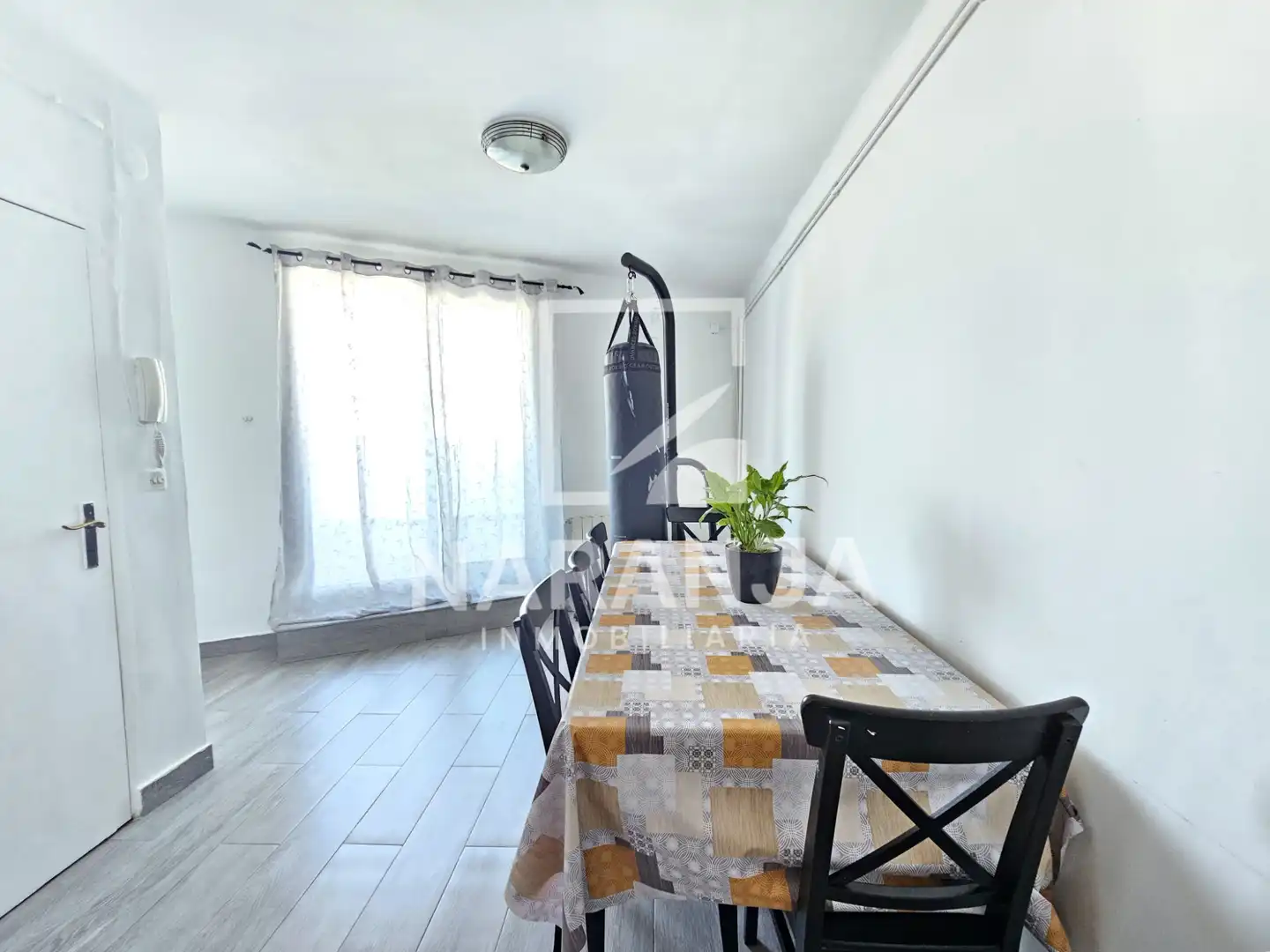 Comedor de Piso en venta en Barcelona con Terraza