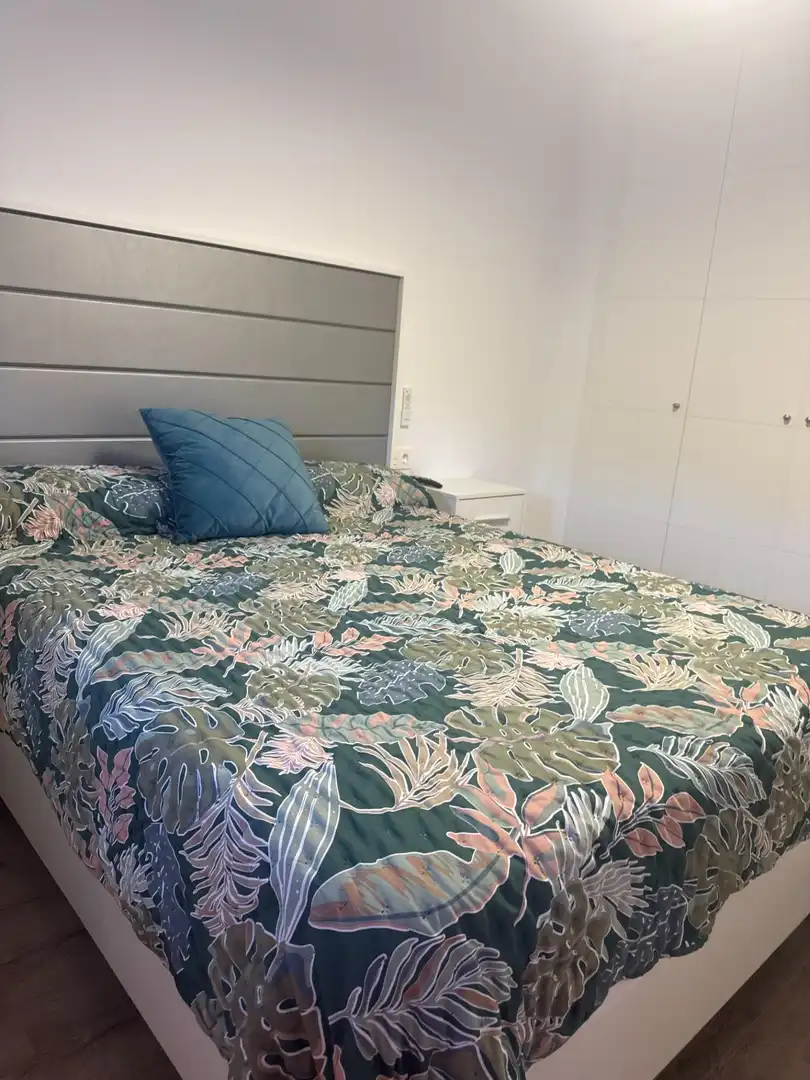 Dormitori de Pis en venda en Puerto Real amb Terrassa i Piscina comunitària