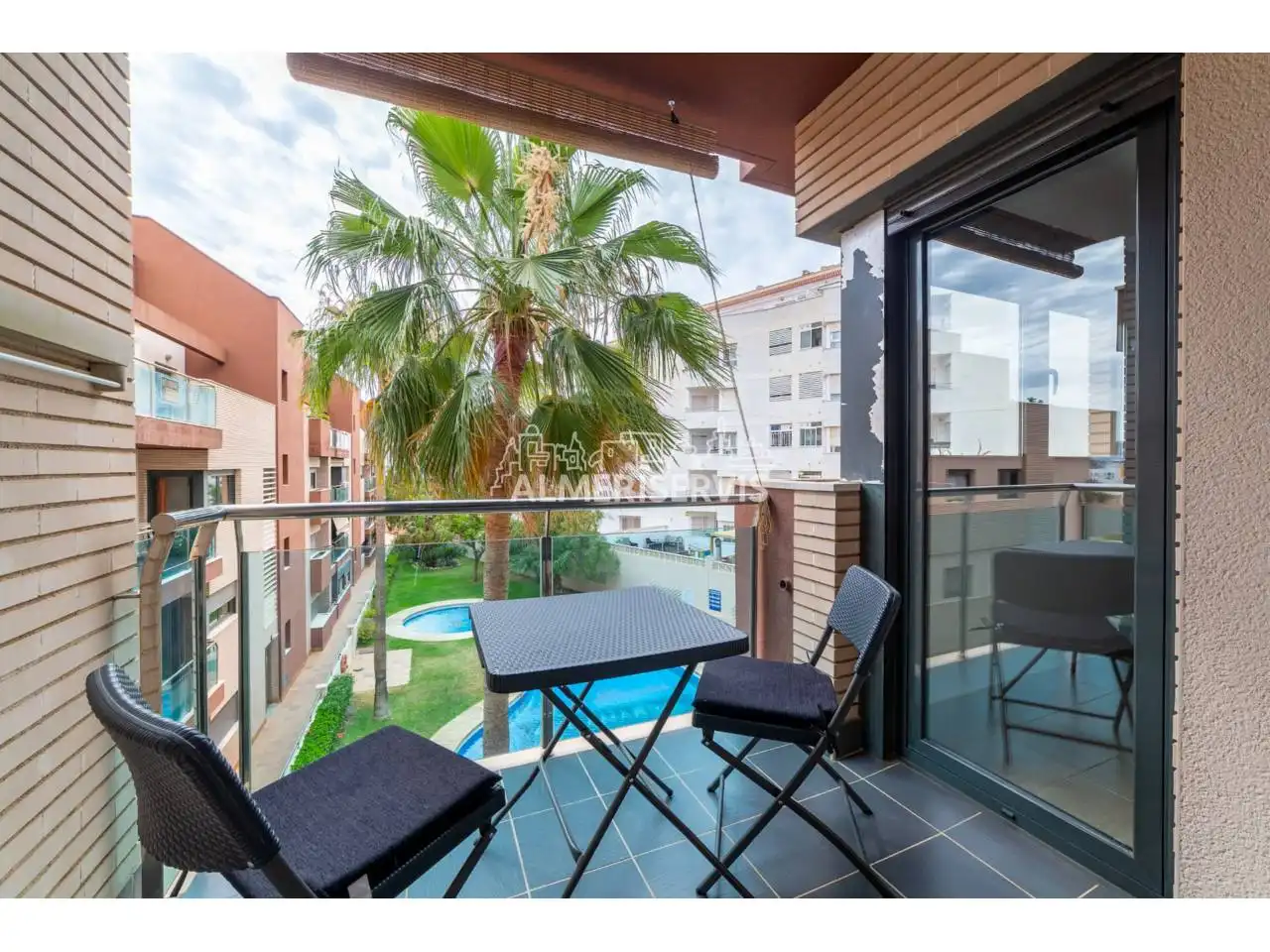 Wohnung mit Pool zum Verkauf in Calle Victoria de los Ángeles