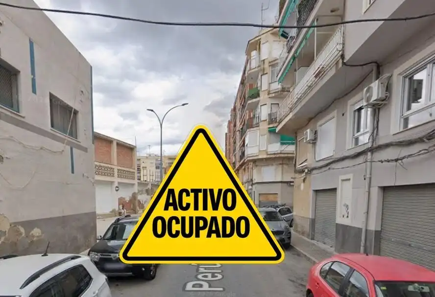 Parking de Nave industrial en venta en Elda