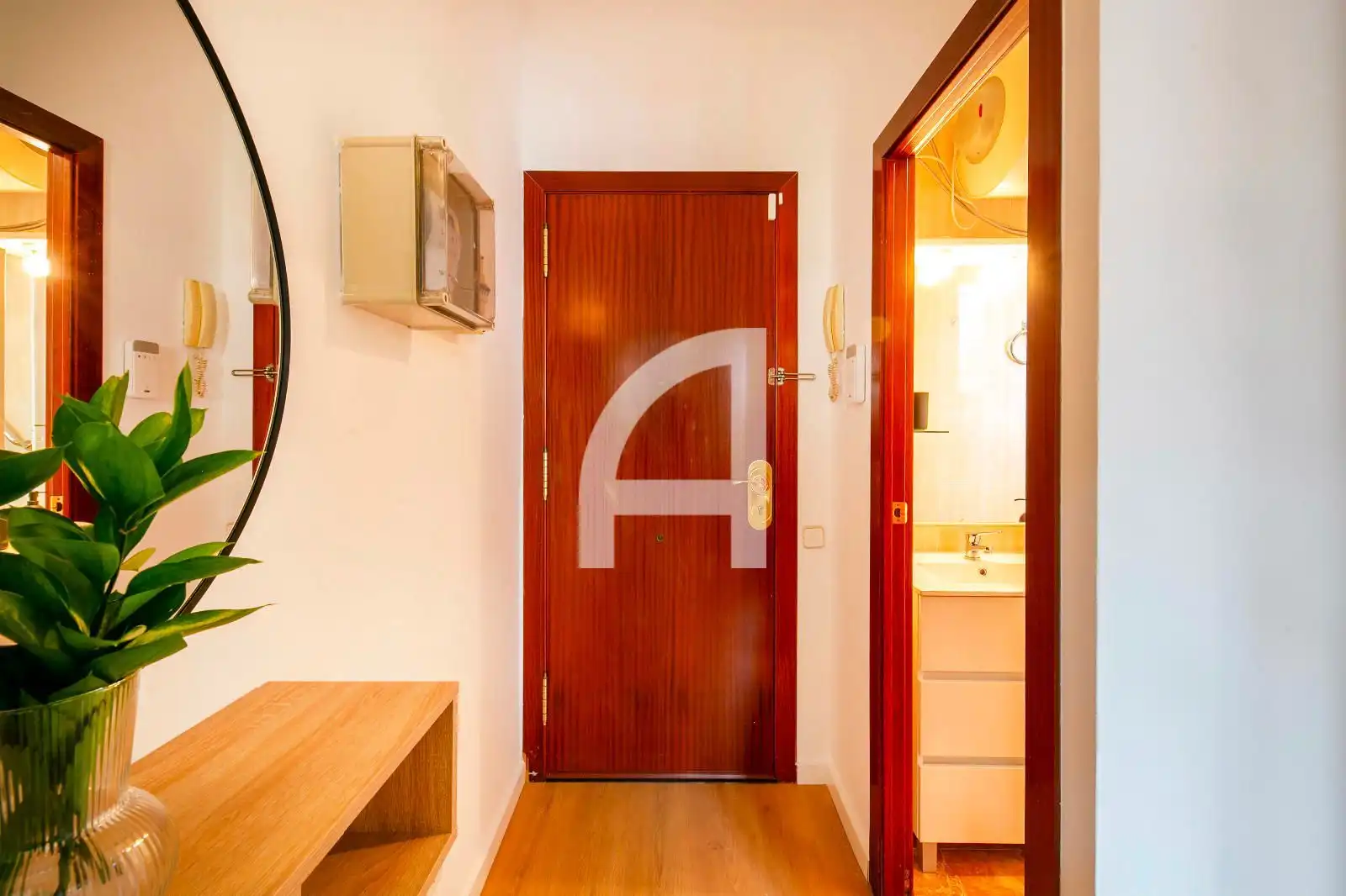 Flat with terrace to rent in Carrer de Santalo, imagen 16