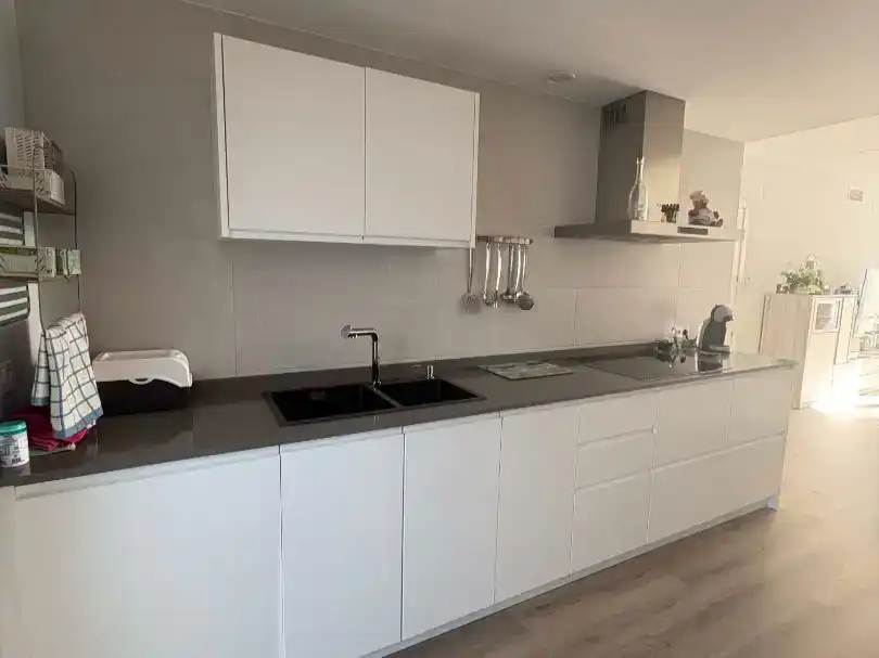 Kitchen of Flat for sale in Cunit  with Air Conditioner, Private garden and Parquet flooring
