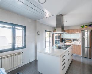 Kitchen of House or chalet for sale in Alhendín  with Air Conditioner, Terrace and Storage room