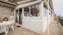 Exterior view of Attic for sale in  Barcelona Capital  with Air Conditioner, Terrace and Balcony