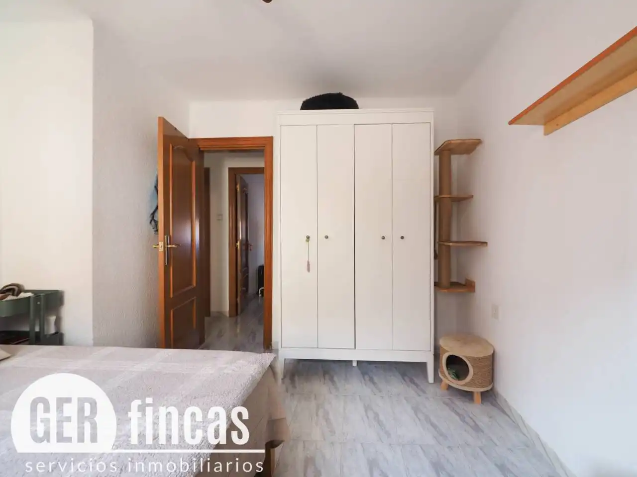 Bedroom of Flat for sale in Sud