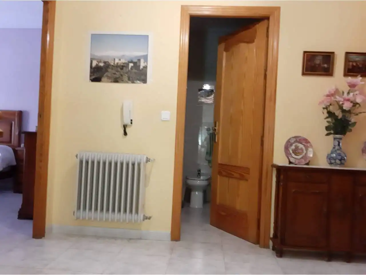 Casa o xalet en venda en Baza amb Calefacció, Terrassa i Moblat