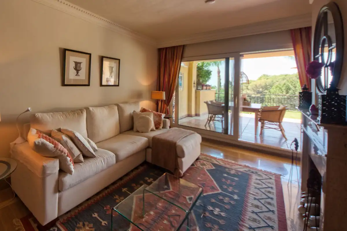 Piso con ascensor en venta en Milla de Oro, imagen 3