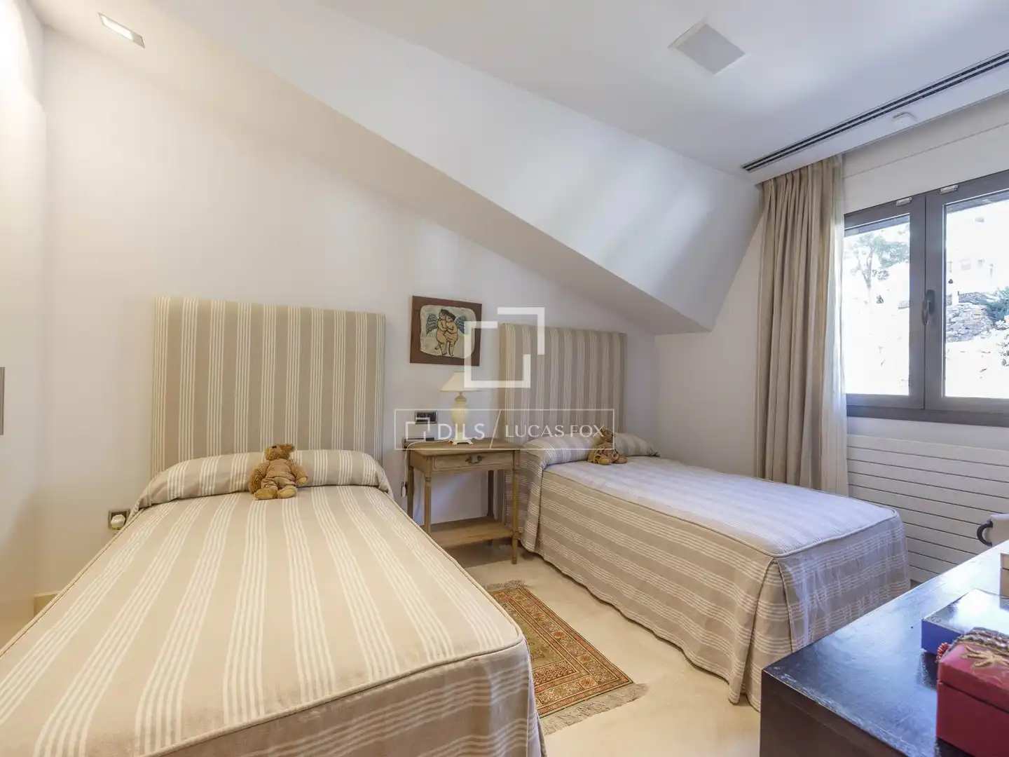 Dormitori de Casa o xalet en venda en Rocafort amb Aire condicionat, Calefacció i Jardí privat