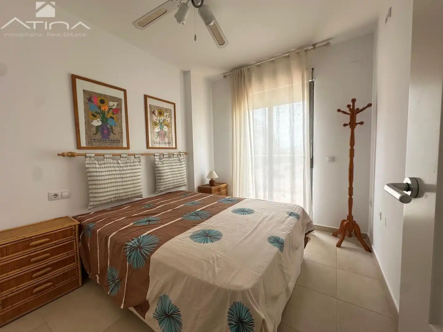 Habitación de Apartamento en venta en Guardamar de la Safor con Aire acondicionado, Jardín privado y Terraza