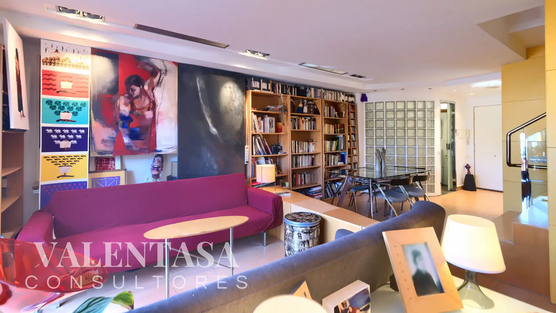 Living room of Detached homes for sale in Chiva  with Air Conditioner, Private garden and Terrace