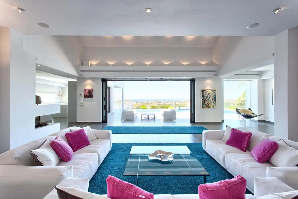 Casa con piscina en venta en Benahavís pueblo, imagen 3