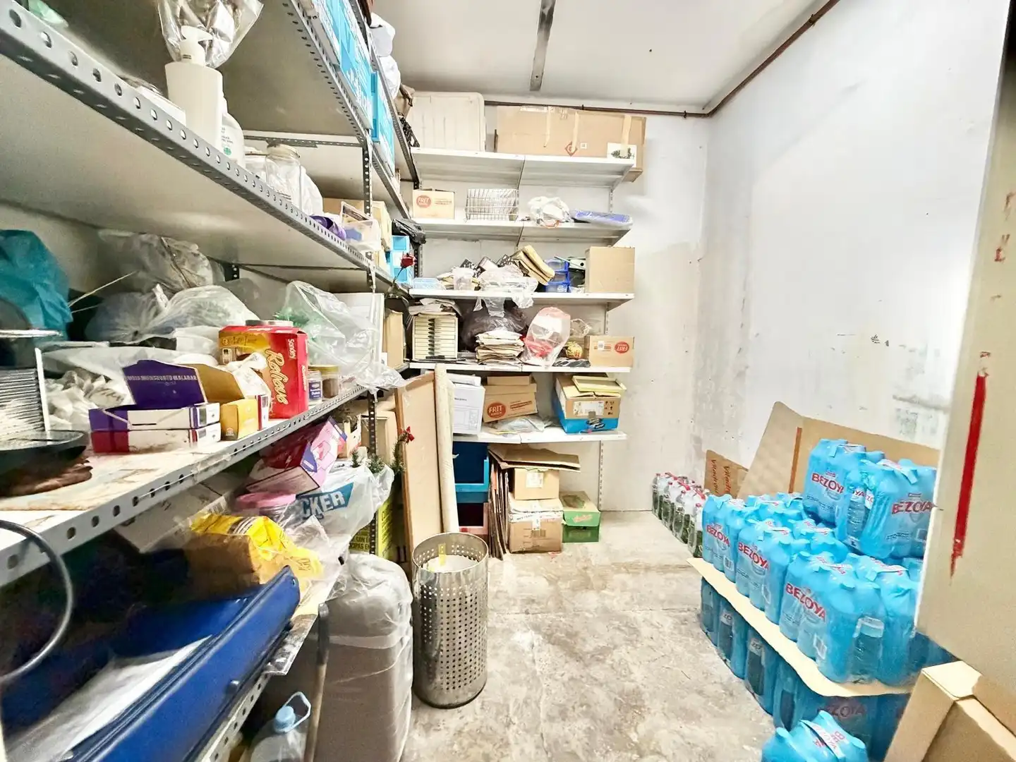 Local en venda en L'Hospitalet de Llobregat