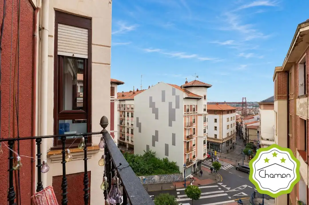 Außenansicht von Wohnung zum Verkauf in Portugalete mit Heizung, Terrasse und Abstellraum