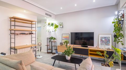 Foto 2 de Apartamento de alquiler en Calle Av. de la Ciudad de Barcelona, 49, Pacífico, Madrid Capital