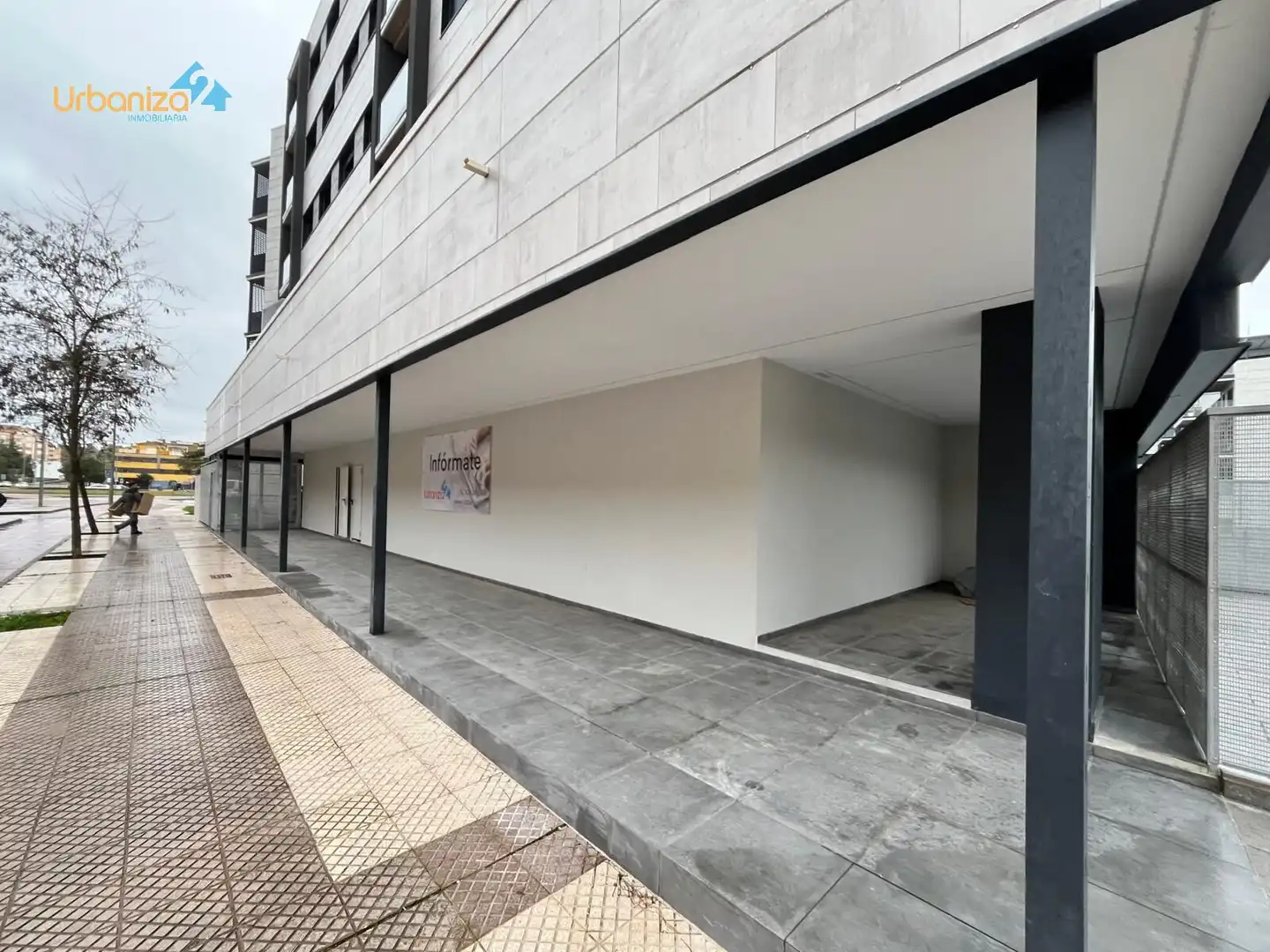 Local comercial en venda a Avenida Elvas, imagen 7