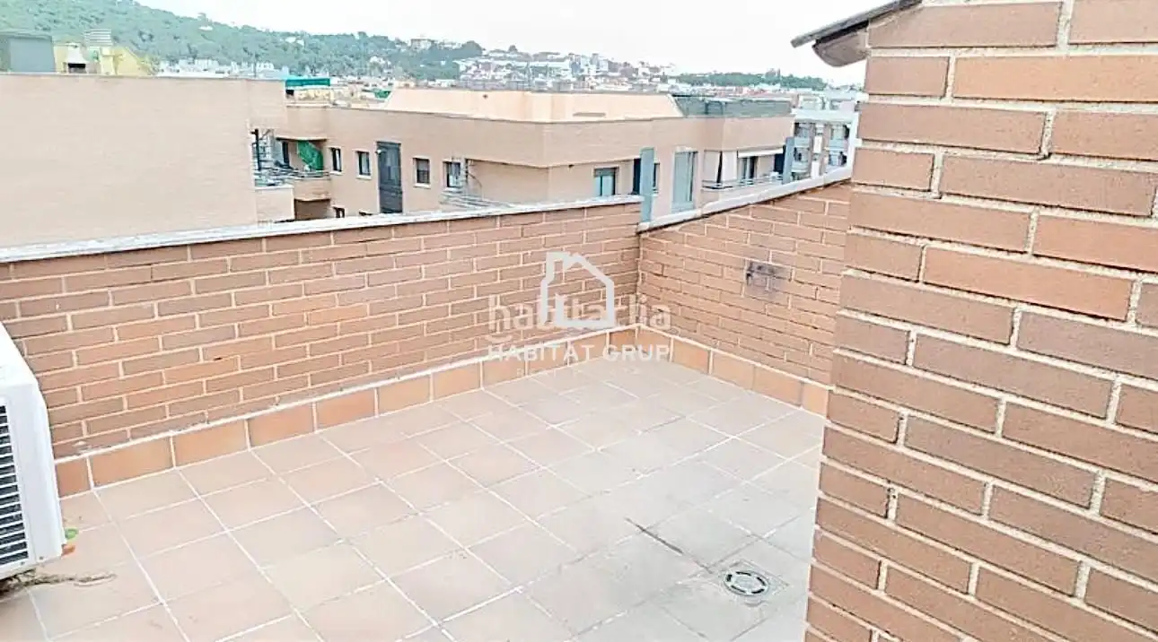 Terrasse von Maisonette zum Verkauf in Lloret de Mar mit Klimaanlage, Heizung und Terrasse