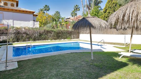 Elegante casa adosada cerca de la playa con confort moderno y ubicación privilegiada., imatge 2