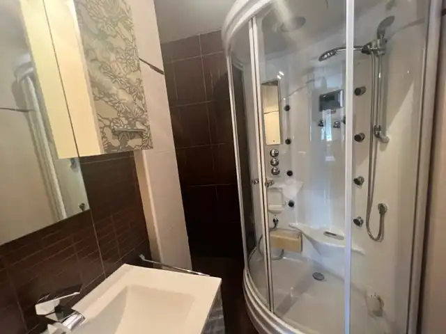 Bathroom of Flat for rent in Puertollano  with Air Conditioner, Heating and Parquet flooring