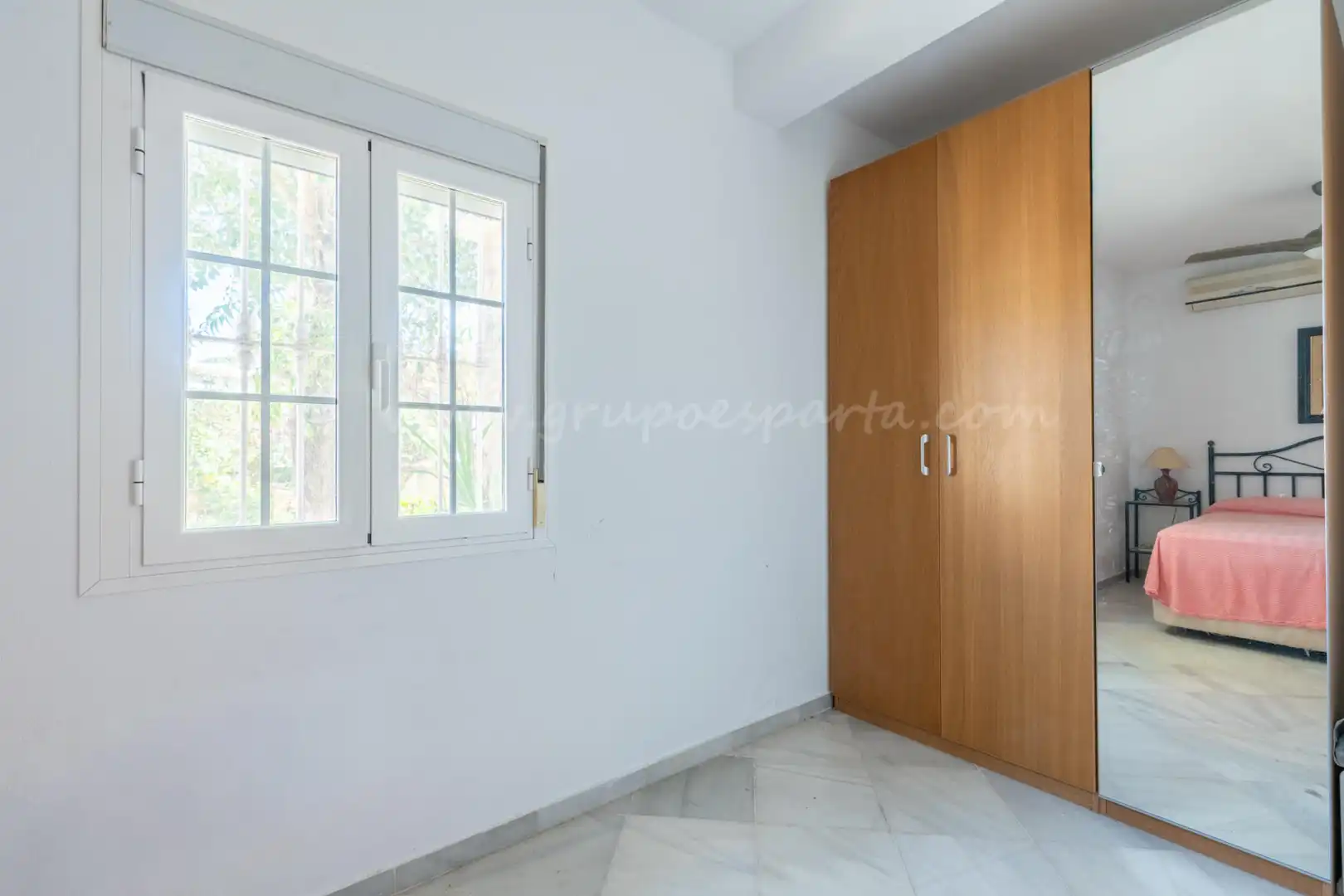 Habitación de Casa o chalet en venta en Villanueva del Ariscal con Aire acondicionado, Calefacción y Jardín privado