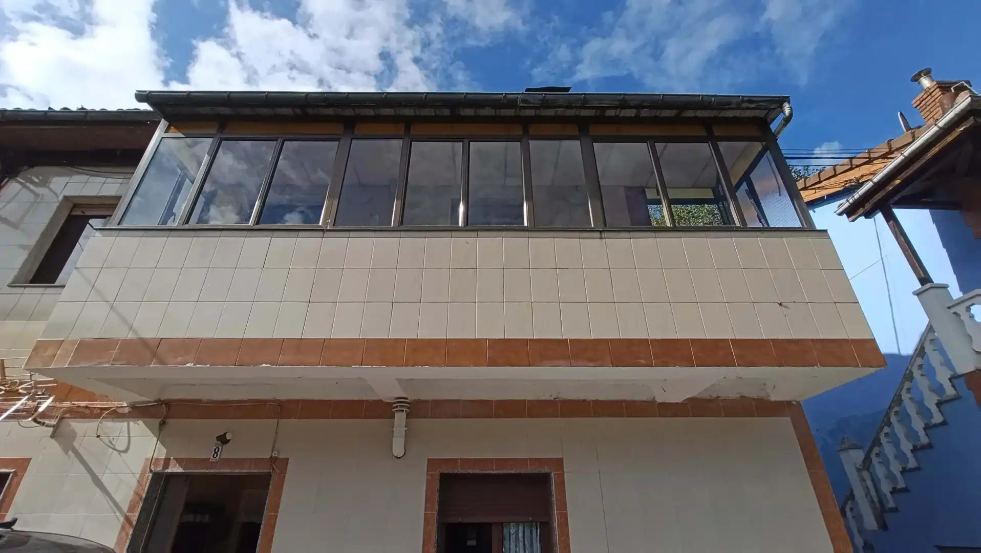 Vista exterior de Pis en venda en Langreo amb Calefacció, Moblat i Rentadora