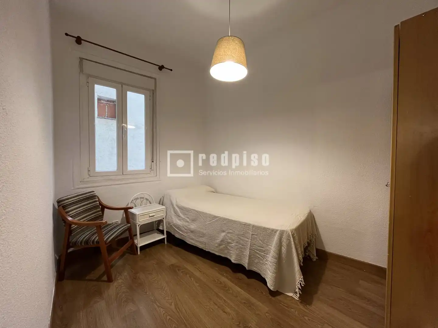 Schlafzimmer von Wohnung zur Miete in Madrid mit Heizung und Möbliert