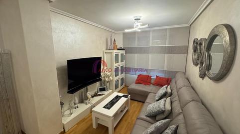 Foto 4 de Pis en venda a San Bruno, Gamonal - San Bruno - G9, Burgos Capital