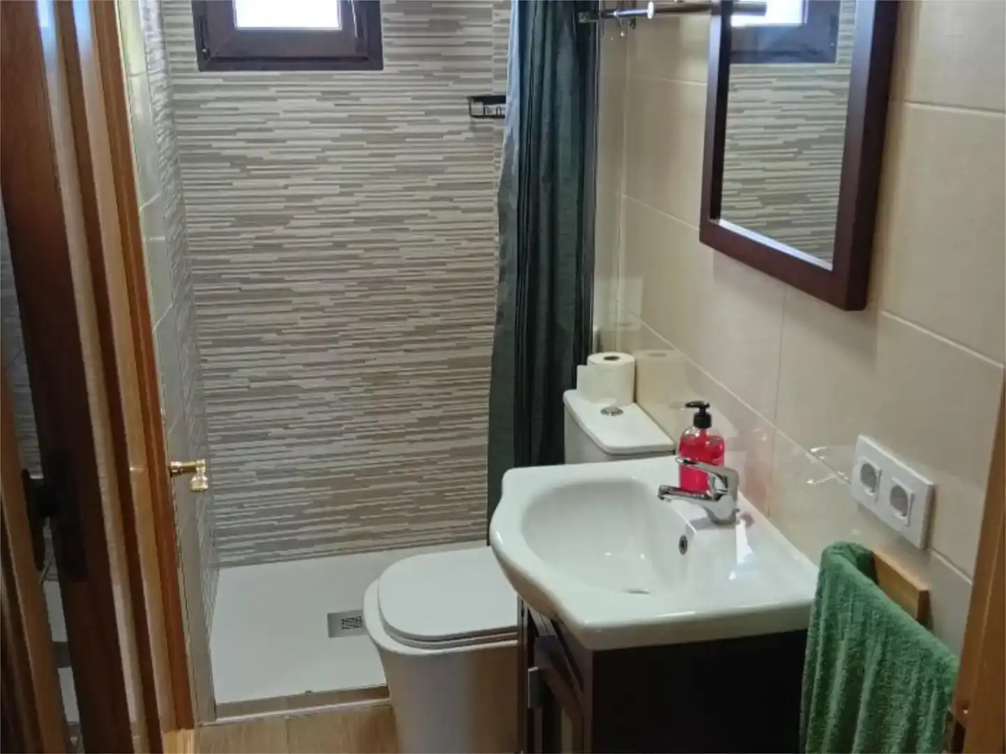 Baño de Casa o chalet de alquiler en San Clemente con Aire acondicionado, Jardín privado y Piscina