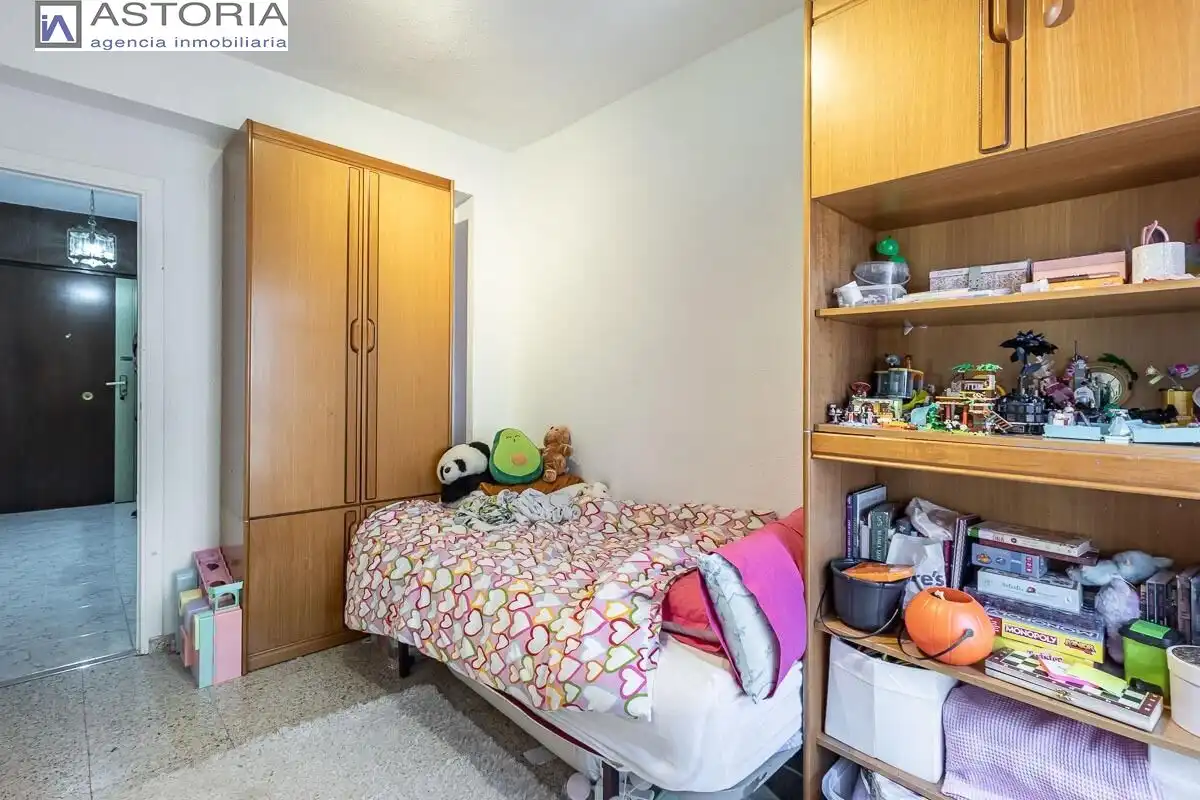 Piso con ascensor en venta en Calle CRUZ DE GRANADA, imagen 13