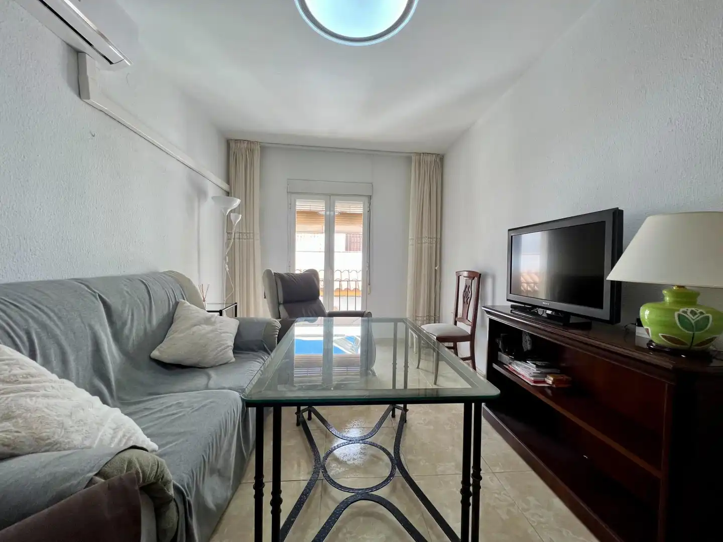 Wohnzimmer von Wohnung zur untervermieten in Córdoba mit Klimaanlage, Heizung und Terrasse