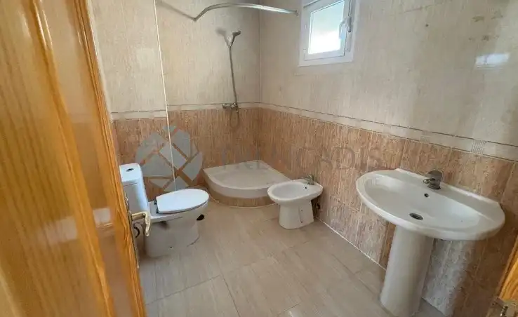Badezimmer von Wohnung zum Verkauf in Chozas de Canales