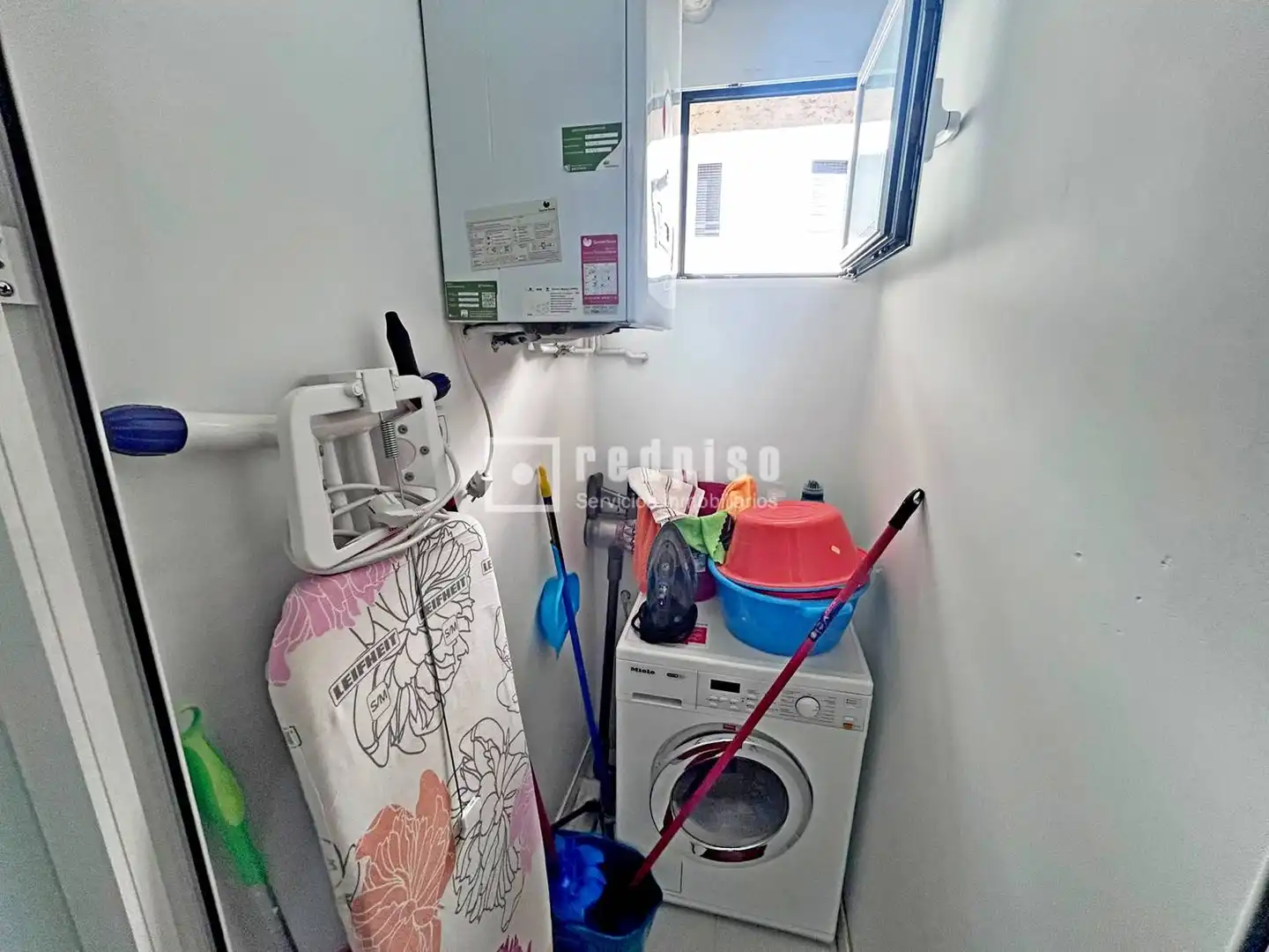 Habitación de Piso en venta en Madrid con Calefacción y Terraza