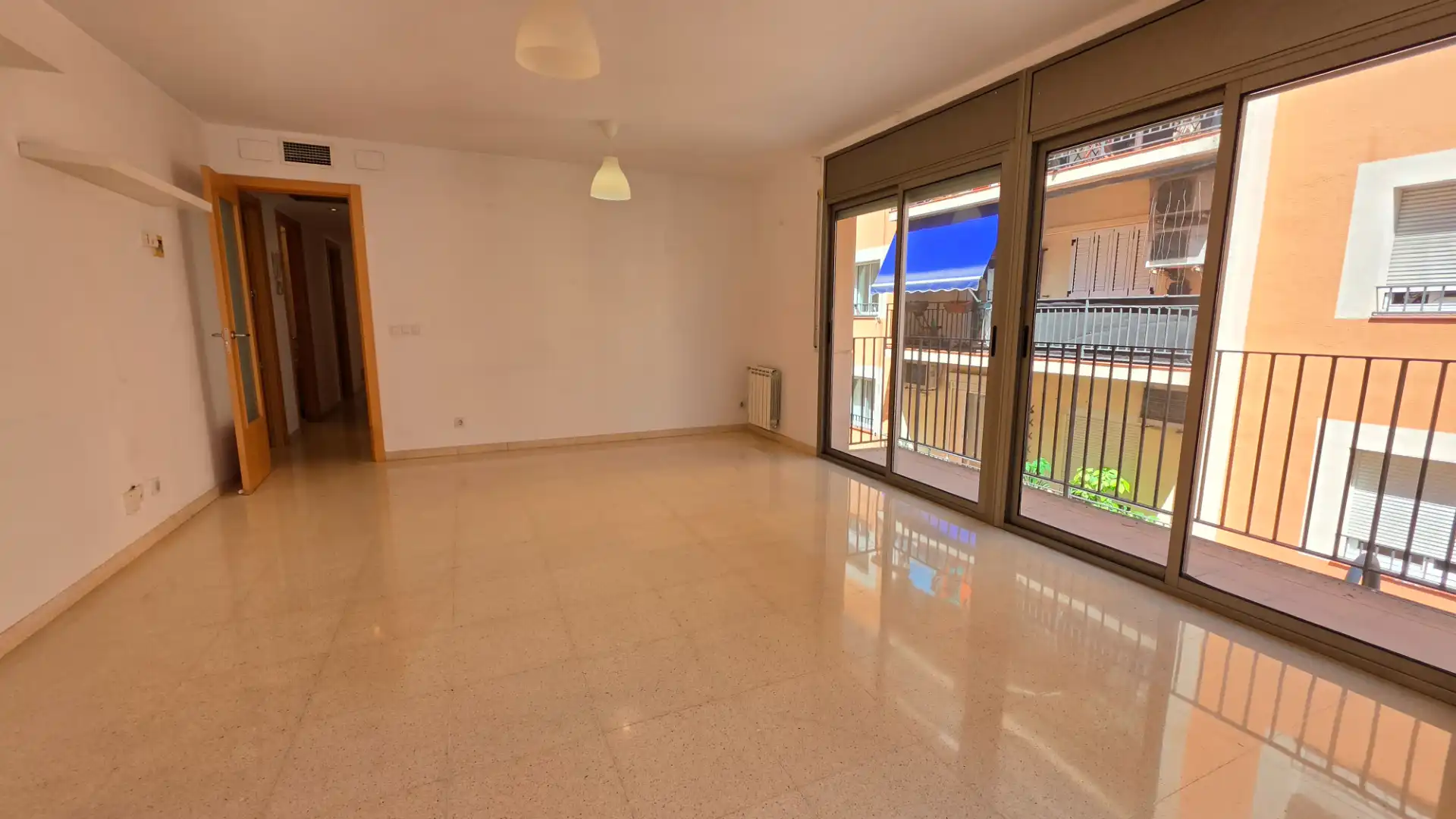 Piso en venta en Tarragona con Aire acondicionado, Calefacción y Terraza