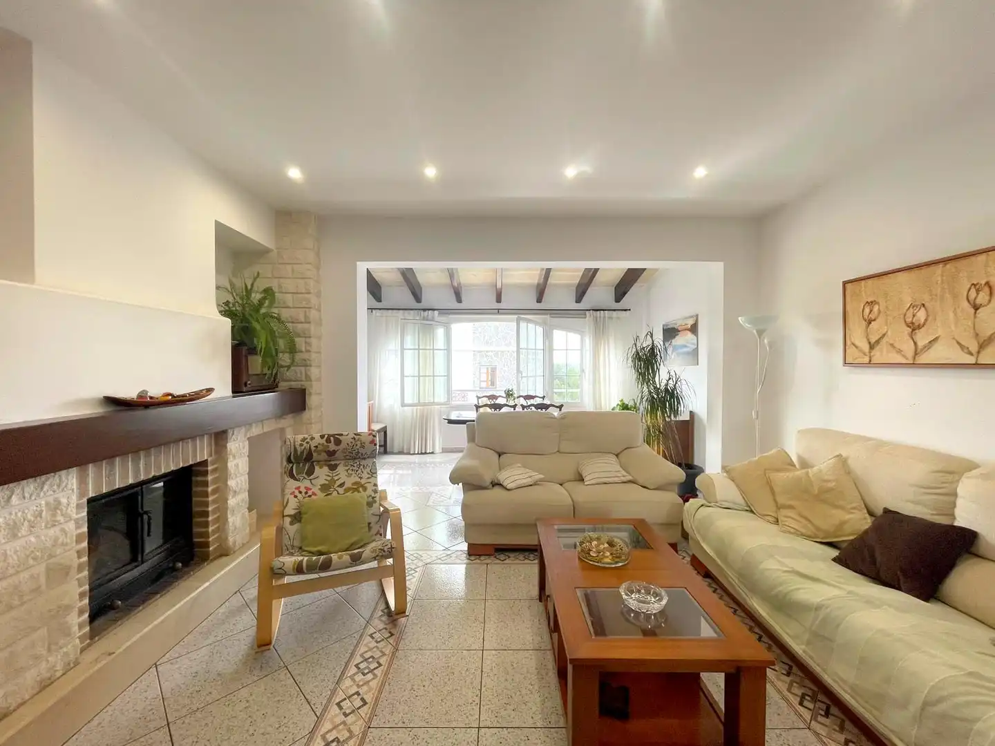 Sala d'estar de Casa o xalet en venda en Ciutadella de Menorca amb Aire condicionat, Jardí privat i Terrassa