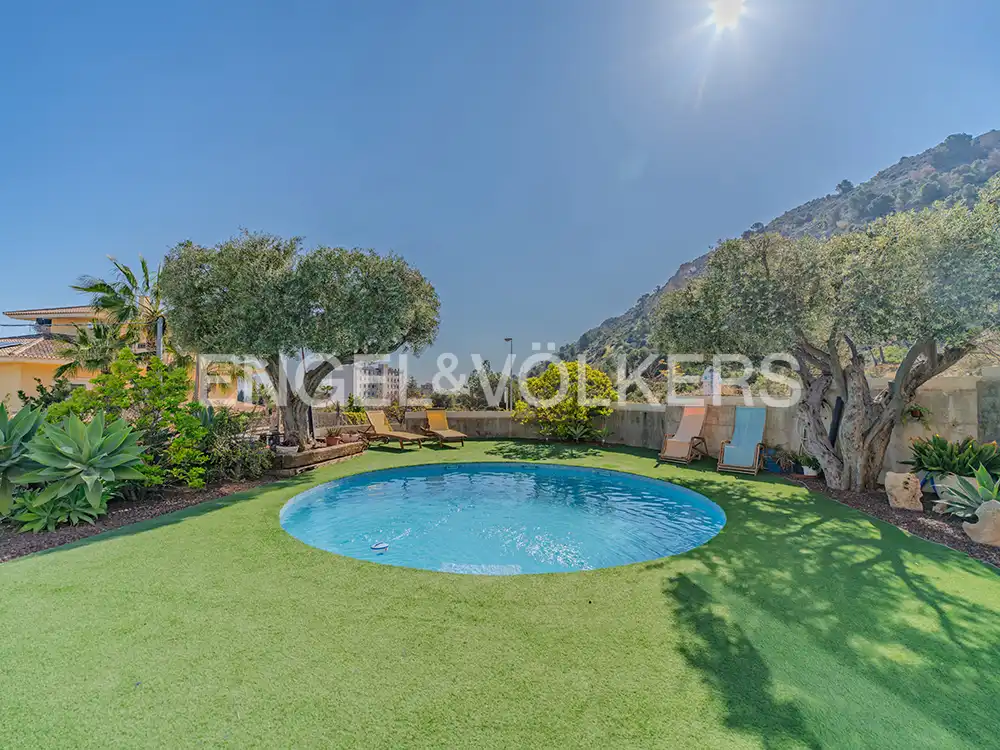 Piscina de Casa o xalet en venda en Alicante / Alacant amb Aire condicionat, Calefacció i Jardí privat