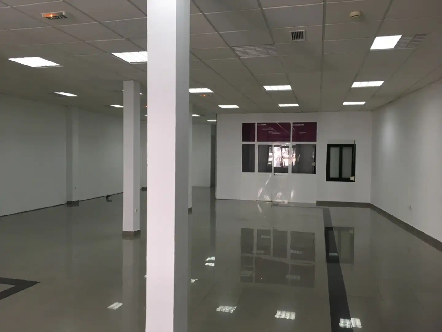 Geschaftsraum zur Miete in Aracena